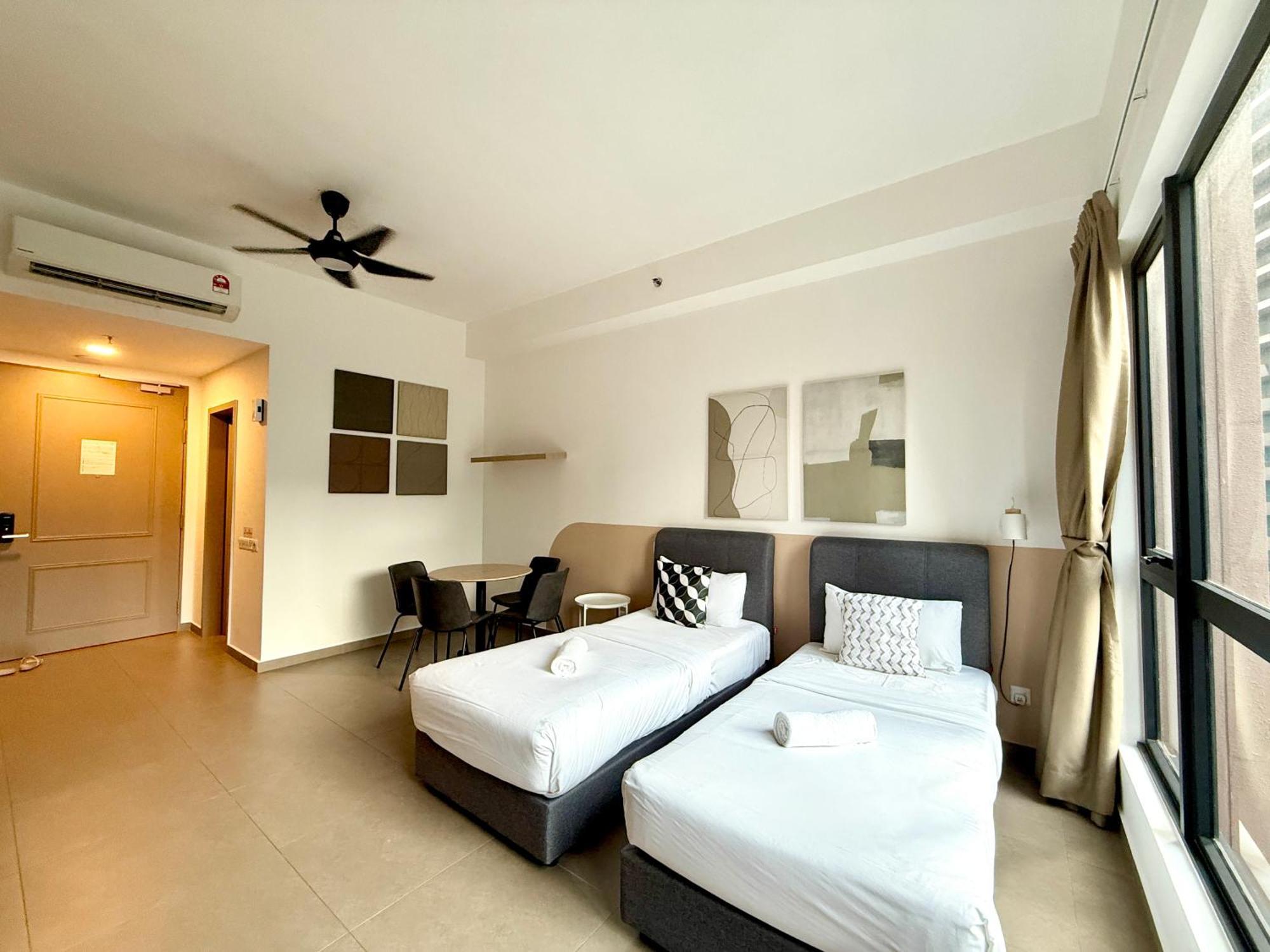 Mossaz Mana-Mana Suites Kuala Lumpur Petaling Jaya Exterior foto